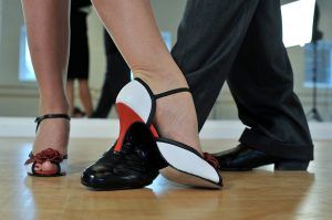 Clases de salsa en Miraflores: clases particulares. Clases de salsa en Miraflores: personalizadas o grupales, pero siempre efectivas.